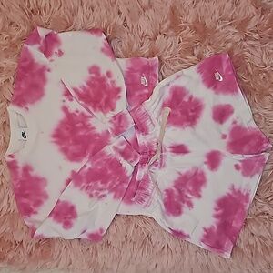 Nike Girls Washed Tie Dye Crew & Shorts